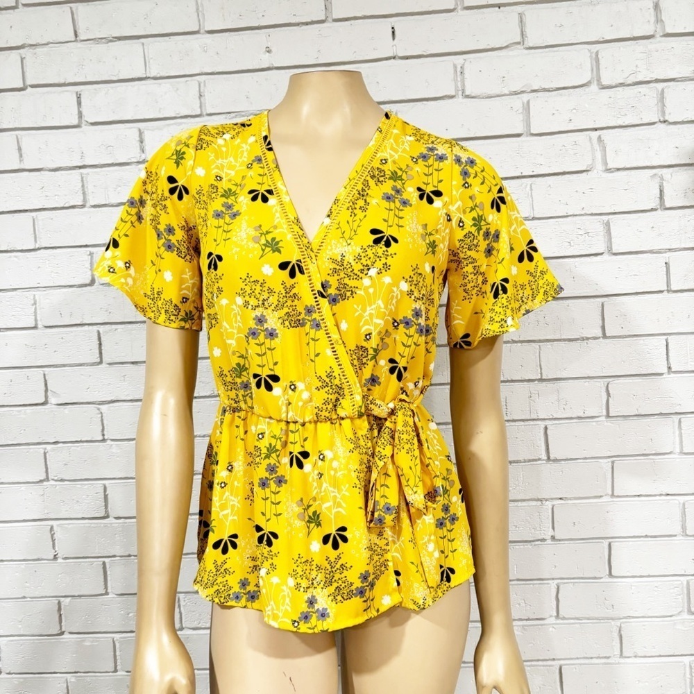 Sienna Sky Women’s Yellow Floral Blouse